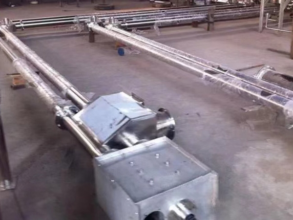 管鏈輸送機