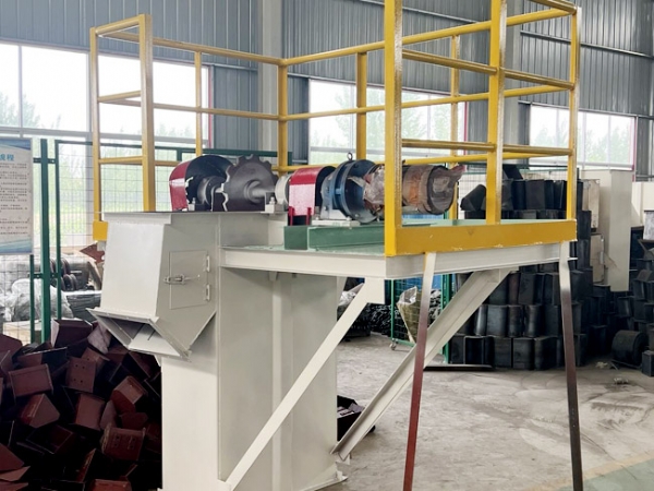 板鏈斗提機