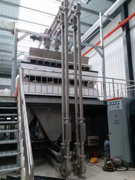 管鏈輸送機(jī)