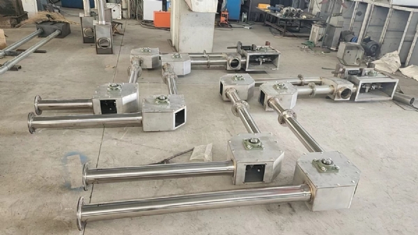 管鏈輸送機(jī)
